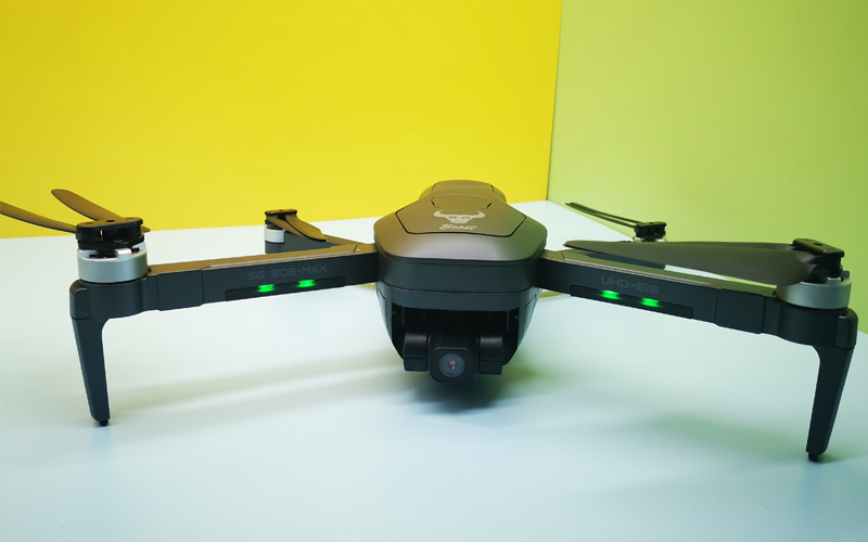 SG906 MAX - This drone shoots lasers!!! Unboxing and Reviews - RcGoing